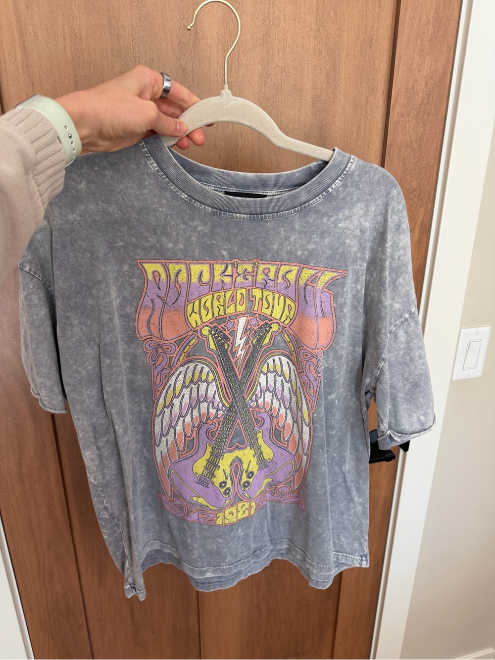ACID WASH GRAPHIC TEE - Picture 3 of 3